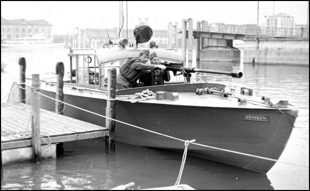 File:LOF Riparian patrol boat FA-36.jpg