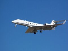 AE500-series private jet aircraft.