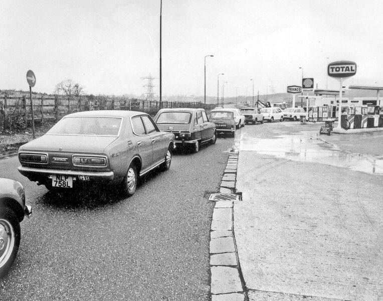File:Cars waiting for gas in 1974.jpg