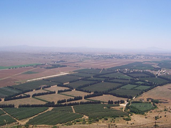 Sylirian Farmland in the Al-Khisba Region