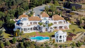 Palazzo-Delle-Luce-Ultra-Luxury-Spanish-Style-Architecture-Villa-in-Marbella 15.jpg